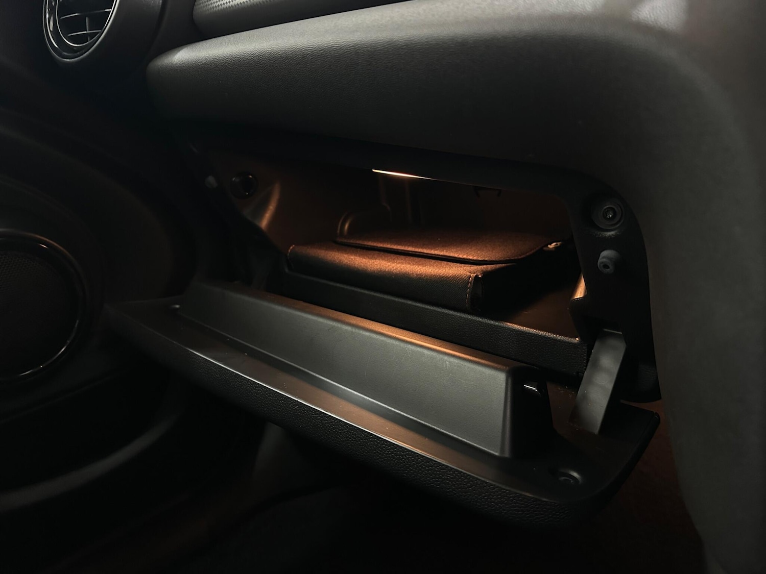 Used MINI Hatch 2019 for sale - 76878554: Photo 24