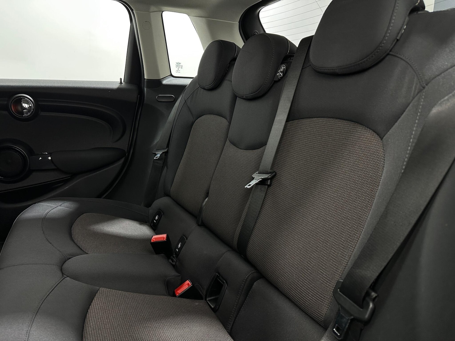 Used MINI Hatch 2019 for sale - 76878554: Photo 36