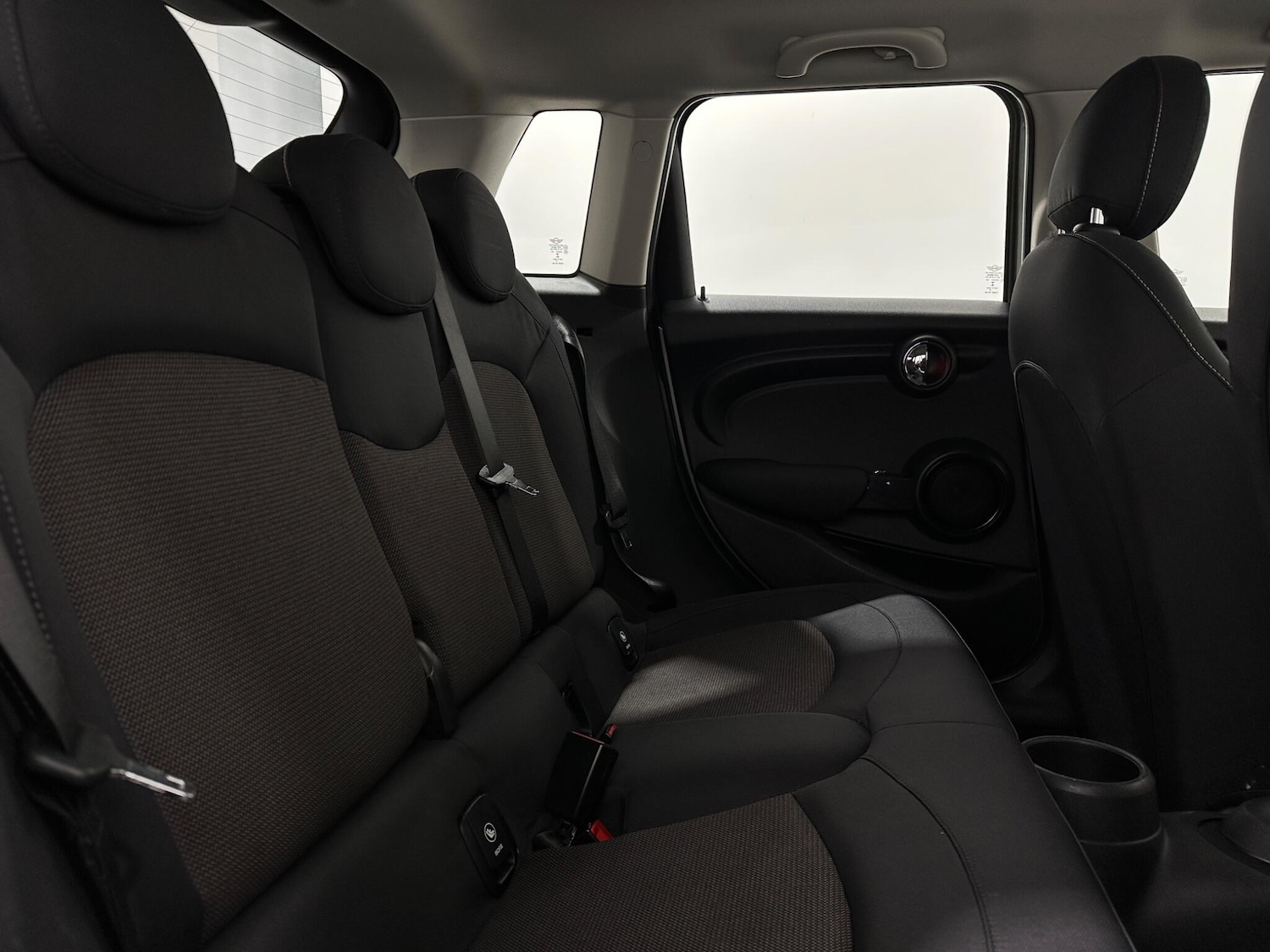 Used MINI Hatch 2019 for sale - 76878554: Photo 39