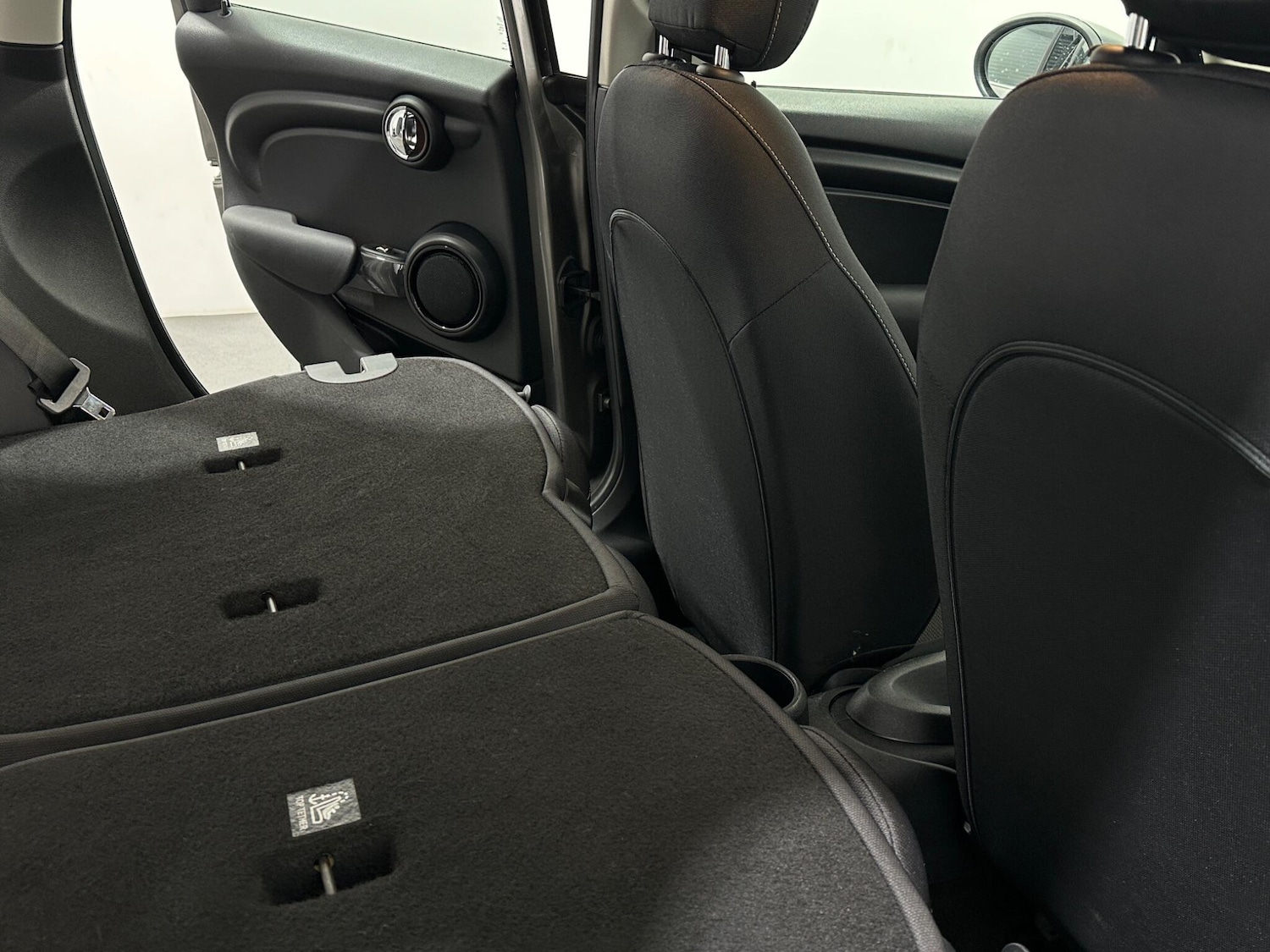 Used MINI Hatch 2019 for sale - 76878554: Photo 43