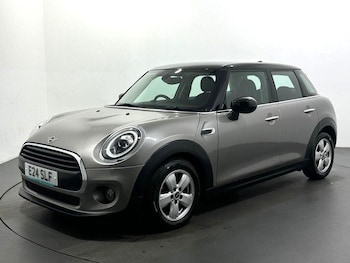 Used MINI Hatch 2019 for sale - 76878554: Photo