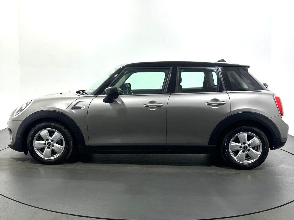 Used MINI Hatch 2019 for sale - 76878554: Photo 5