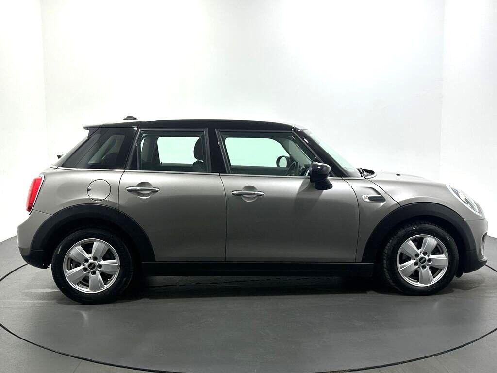 Used MINI Hatch 2019 for sale - 76878554: Photo 9