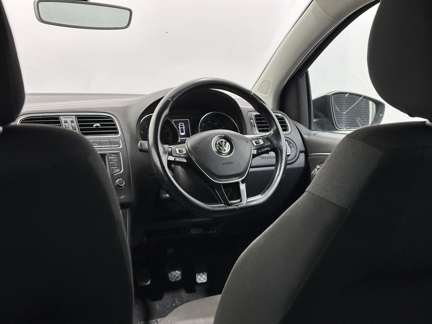 Used Volkswagen Polo for sale - 78156595: Photo 12