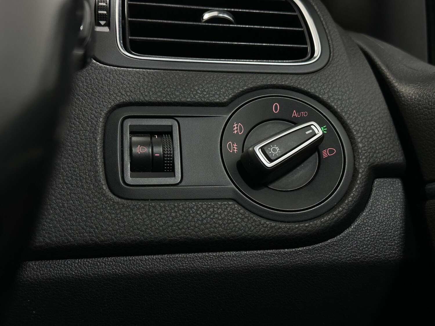 Used Volkswagen Polo for sale - 78156595: Photo 17