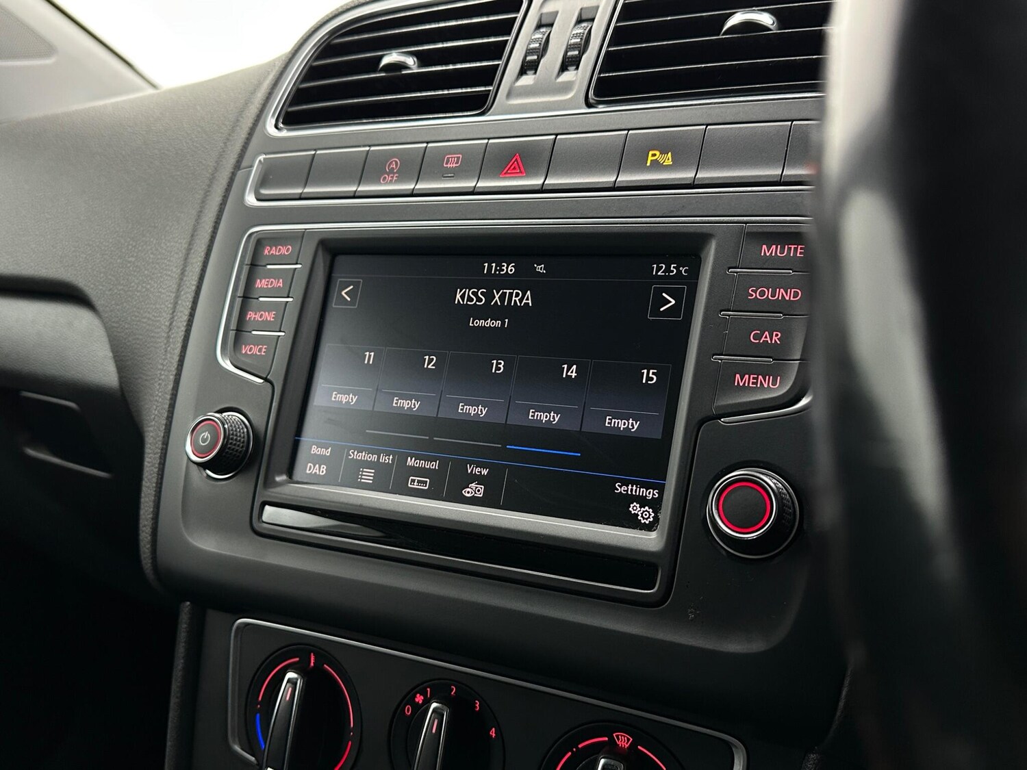 Used Volkswagen Polo for sale - 78156595: Photo 24