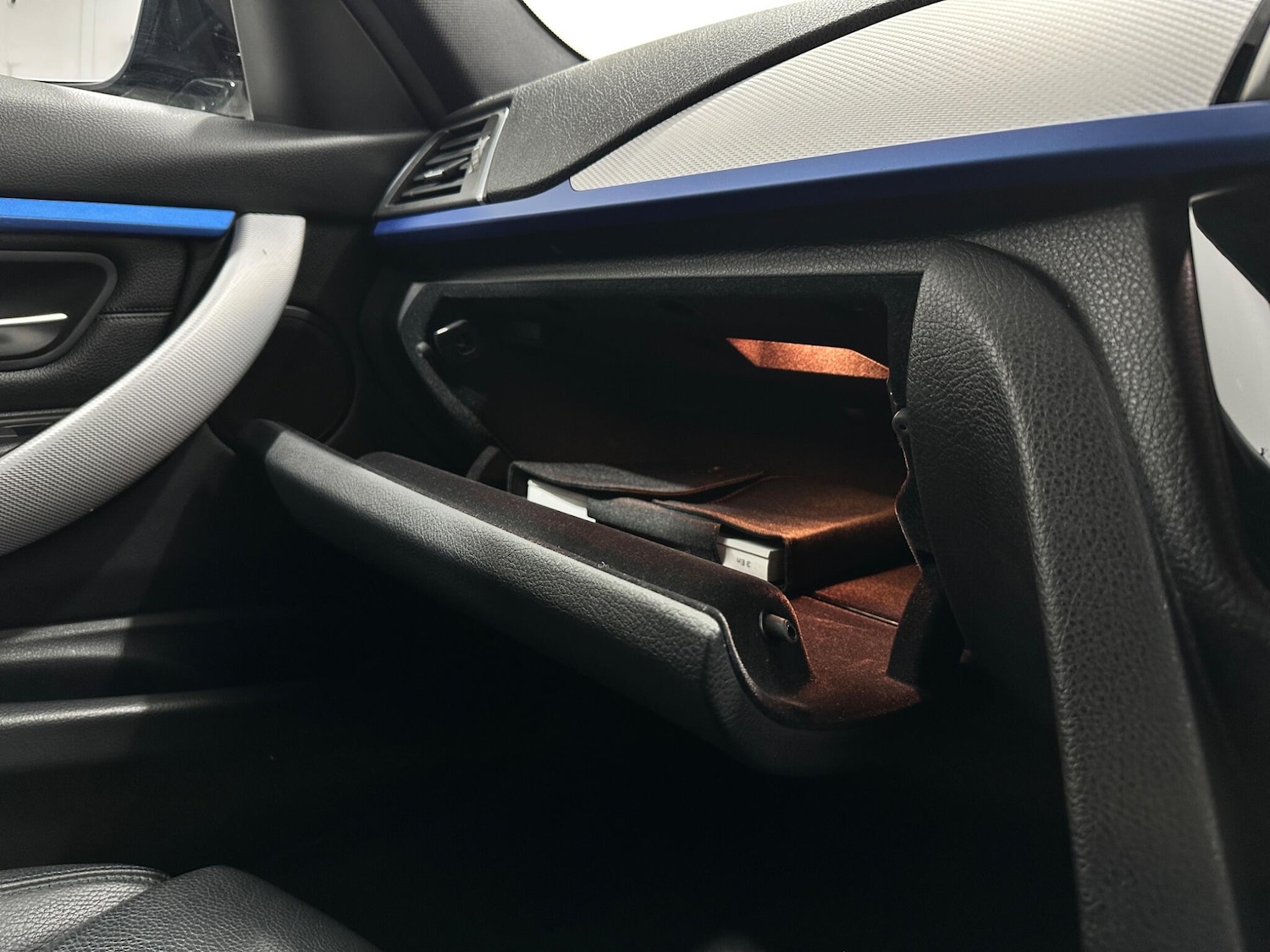 Used BMW 3 Series 2017 for sale - 77723872: Photo 27