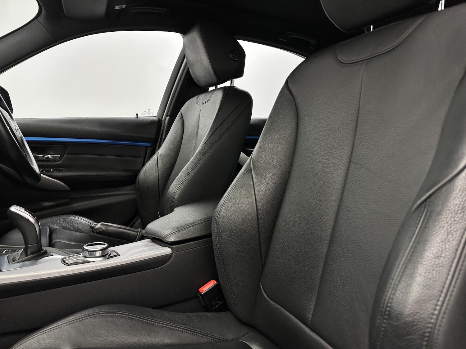 Used BMW 3 Series 2017 for sale - 77723872: Photo 35