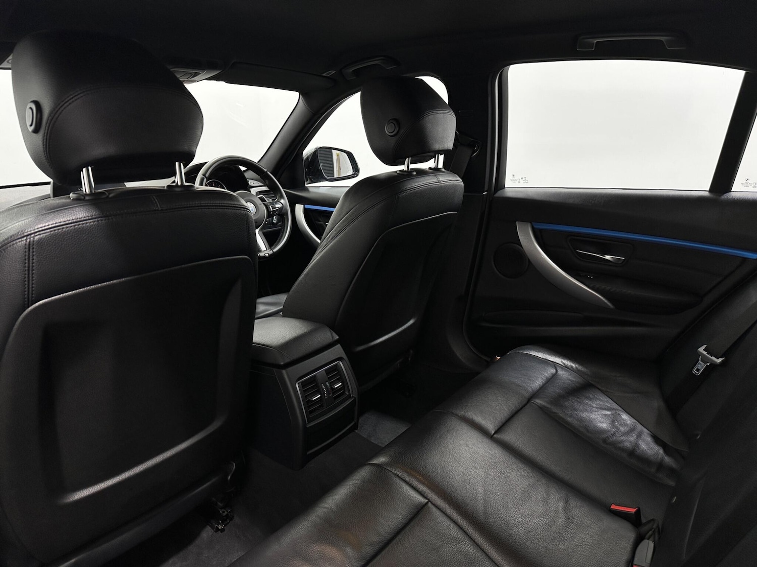 Used BMW 3 Series 2017 for sale - 77723872: Photo 38