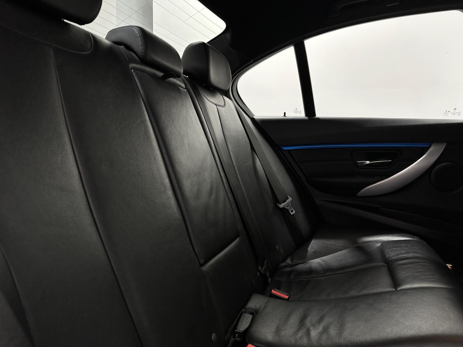 Used BMW 3 Series 2017 for sale - 77723872: Photo 42