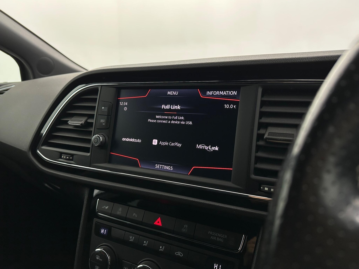 Used SEAT Leon 2018 for sale - 77909497: Photo 24