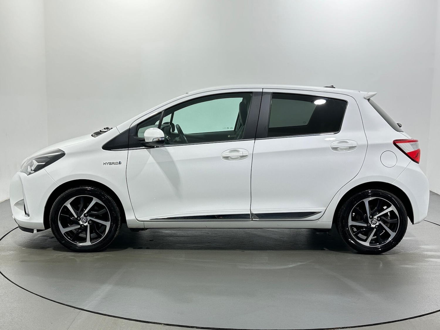 Used Toyota Yaris 2019 for sale - 77358486: Photo 5