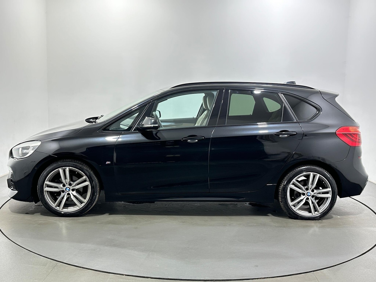 Used BMW 2 Series 2019 for sale - 77939545: Photo 5