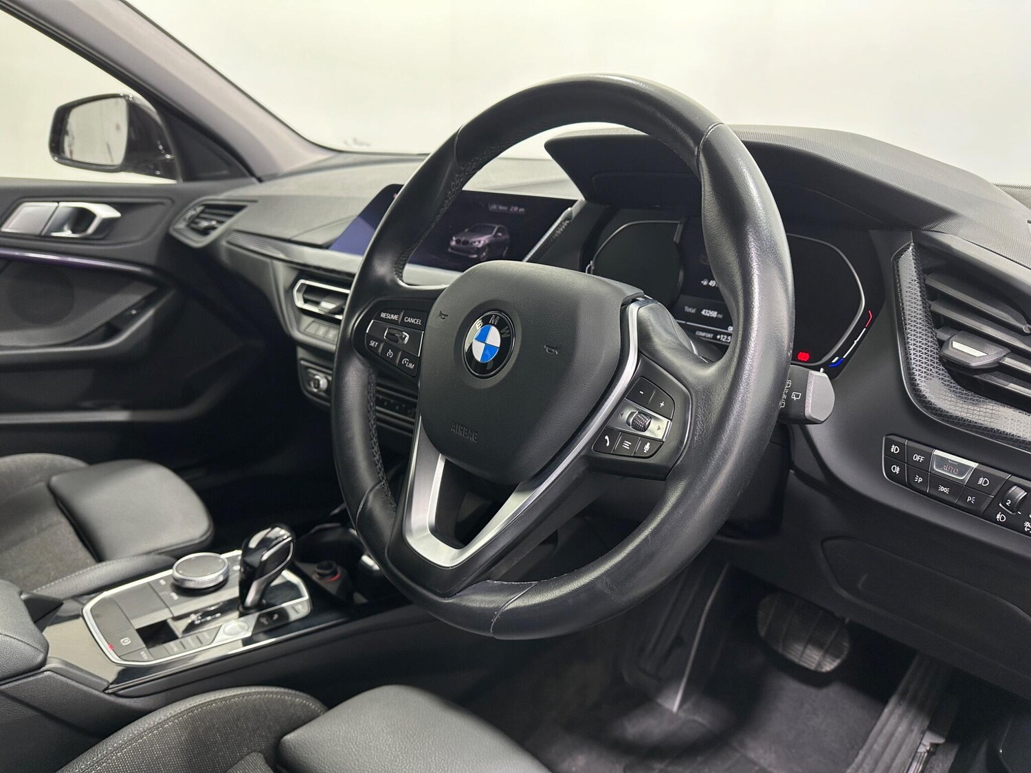 Used BMW 1 Series 2020 for sale - 77478904: Photo 11