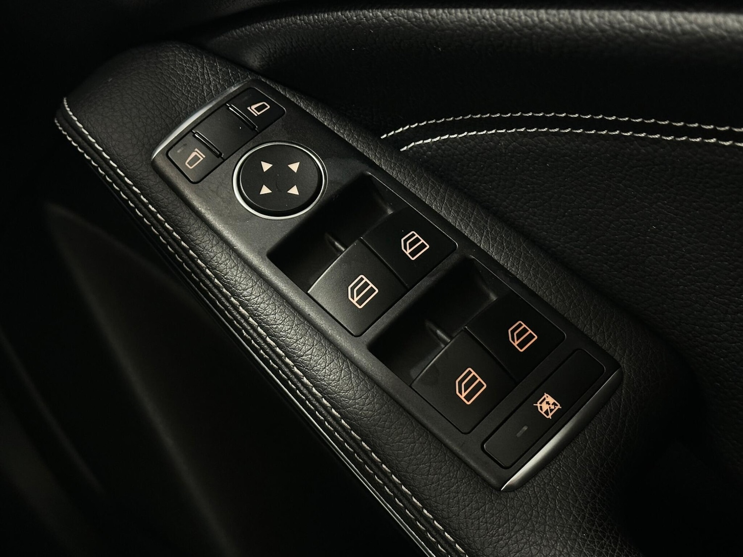 Used Mercedes-Benz GLA 2018 for sale - 76878811: Photo 19