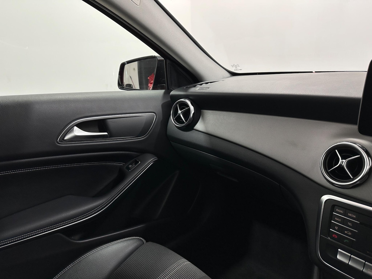 Used Mercedes-Benz GLA 2018 for sale - 76878811: Photo 25