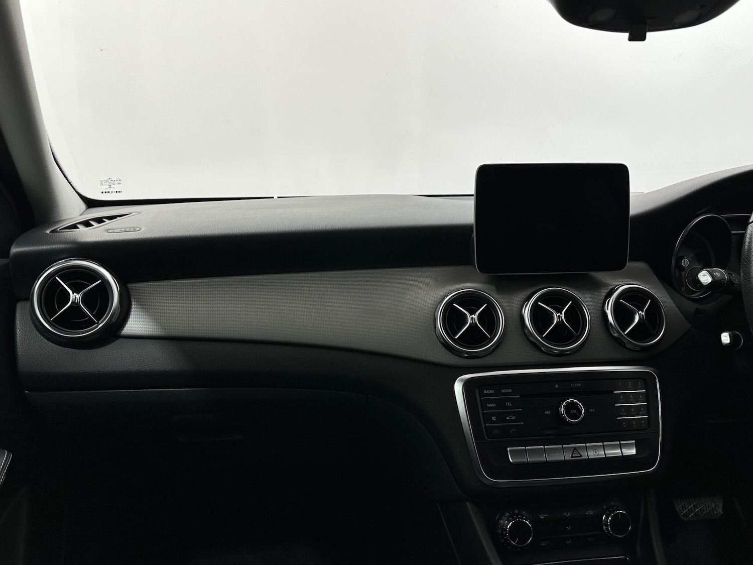 Used Mercedes-Benz GLA 2018 for sale - 76878811: Photo 27