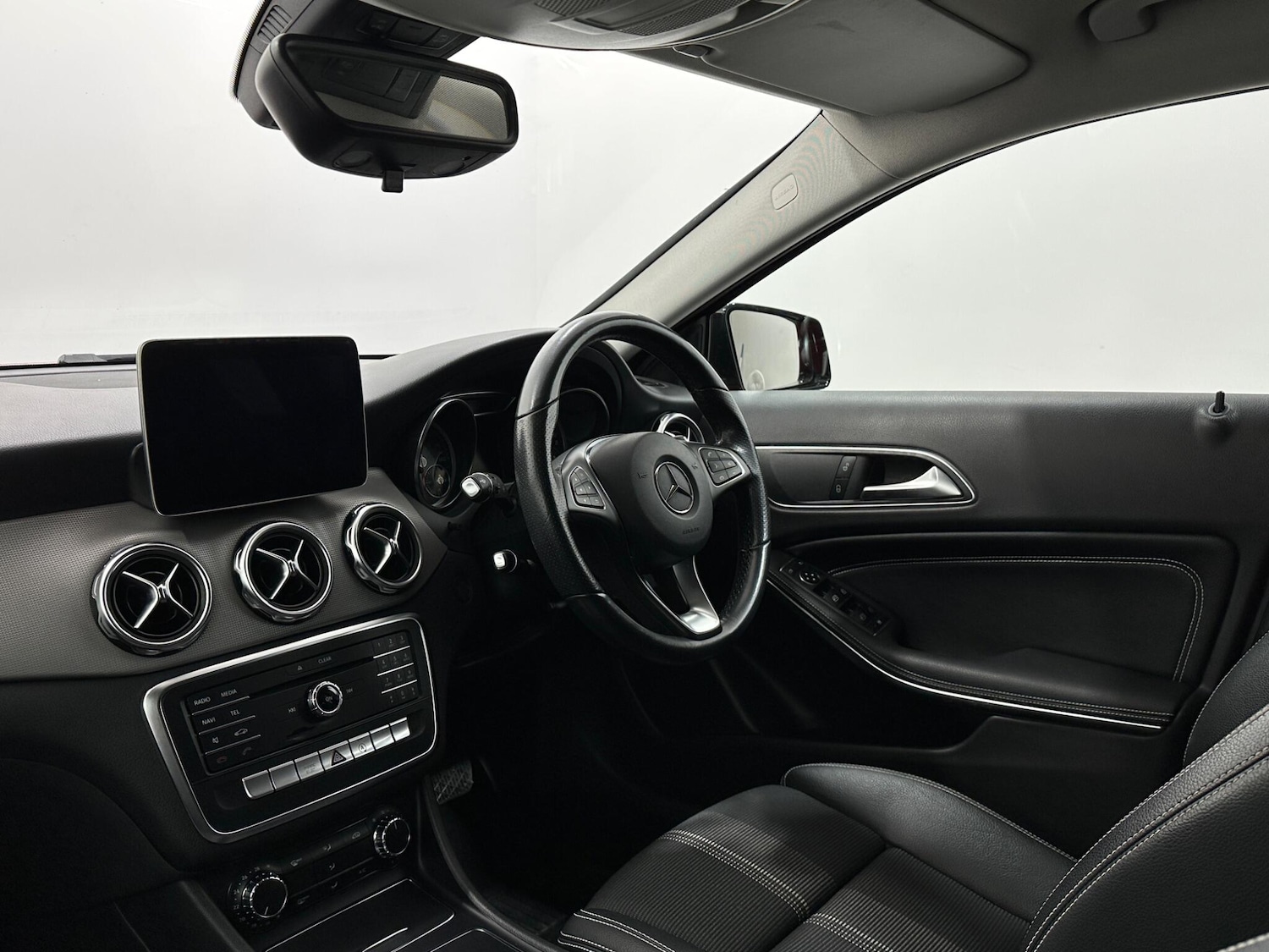 Used Mercedes-Benz GLA 2018 for sale - 76878811: Photo 28