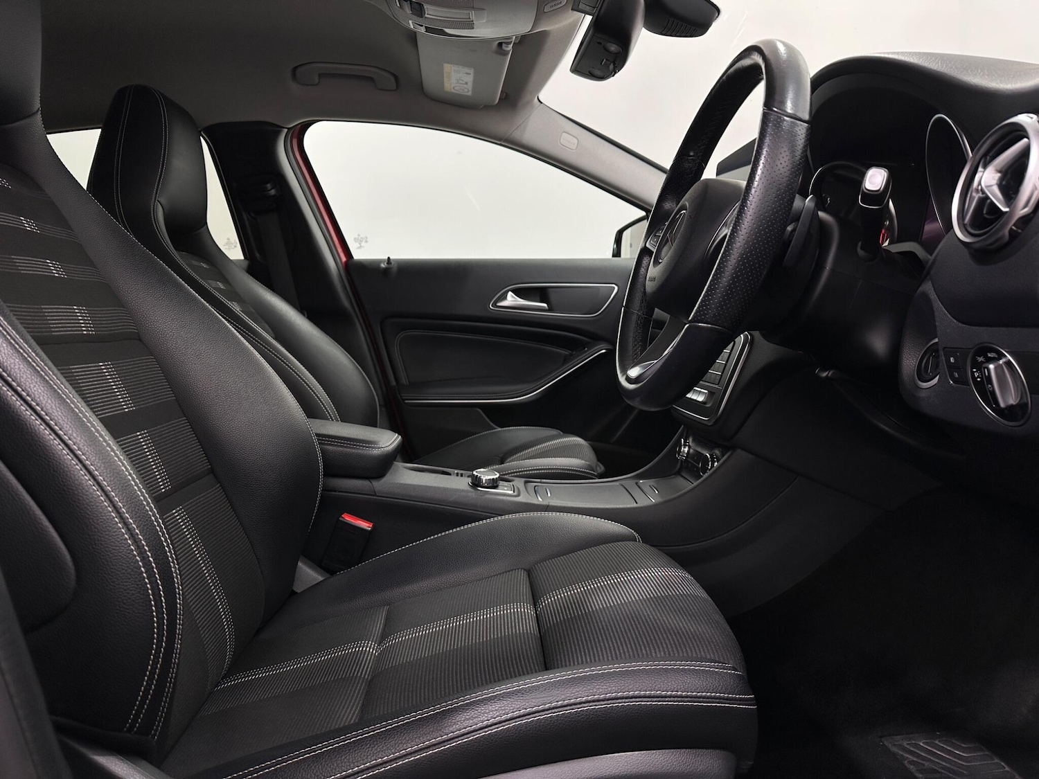 Used Mercedes-Benz GLA 2018 for sale - 76878811: Photo 29