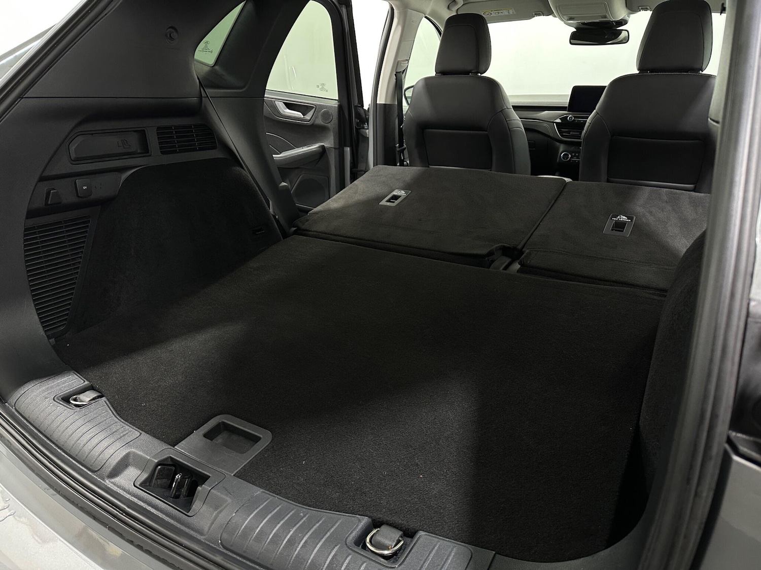 Used Ford Kuga 2021 for sale - 77305433: Photo 44