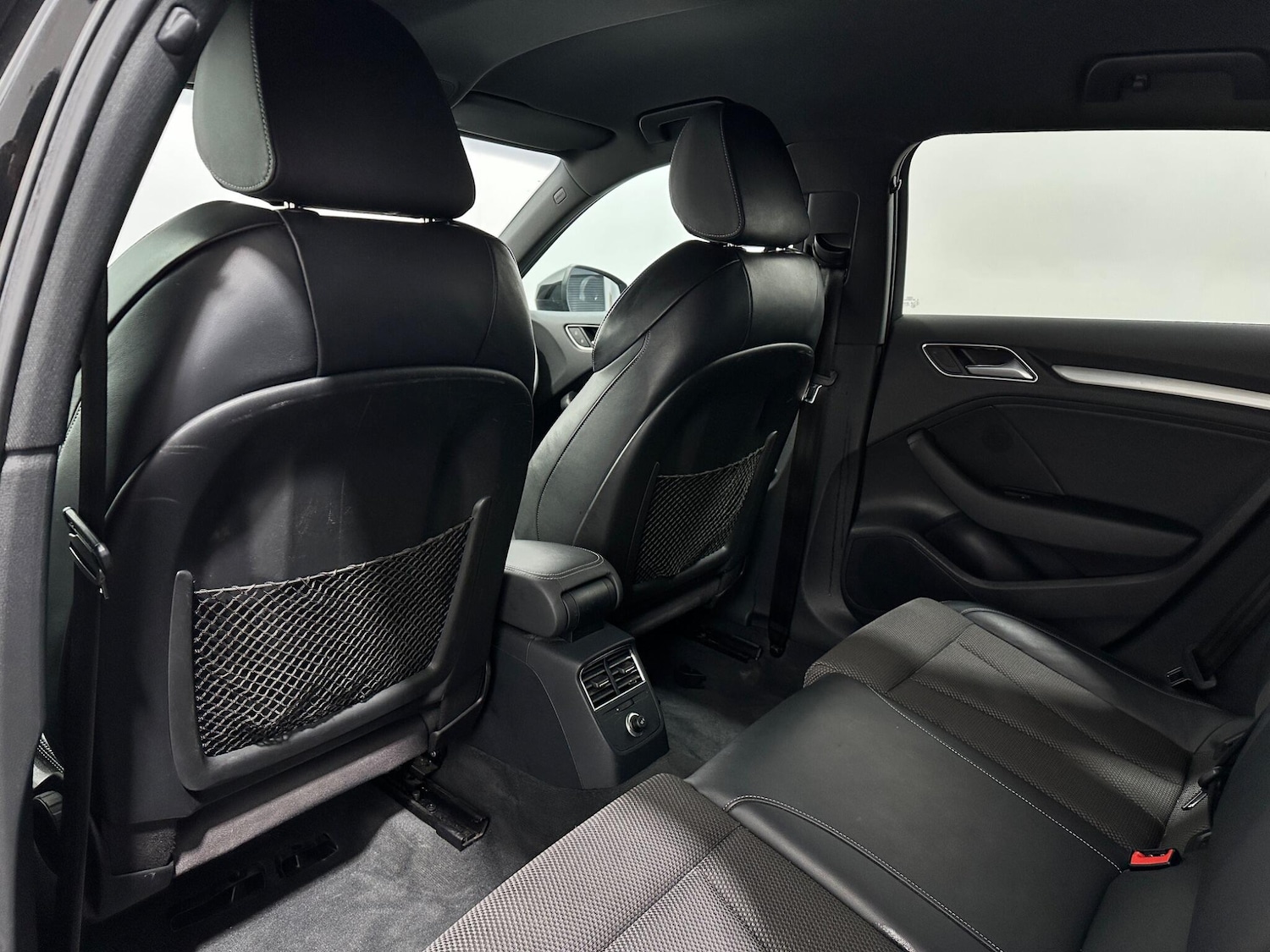 Used Audi A3 2020 for sale - 77625000: Photo 38