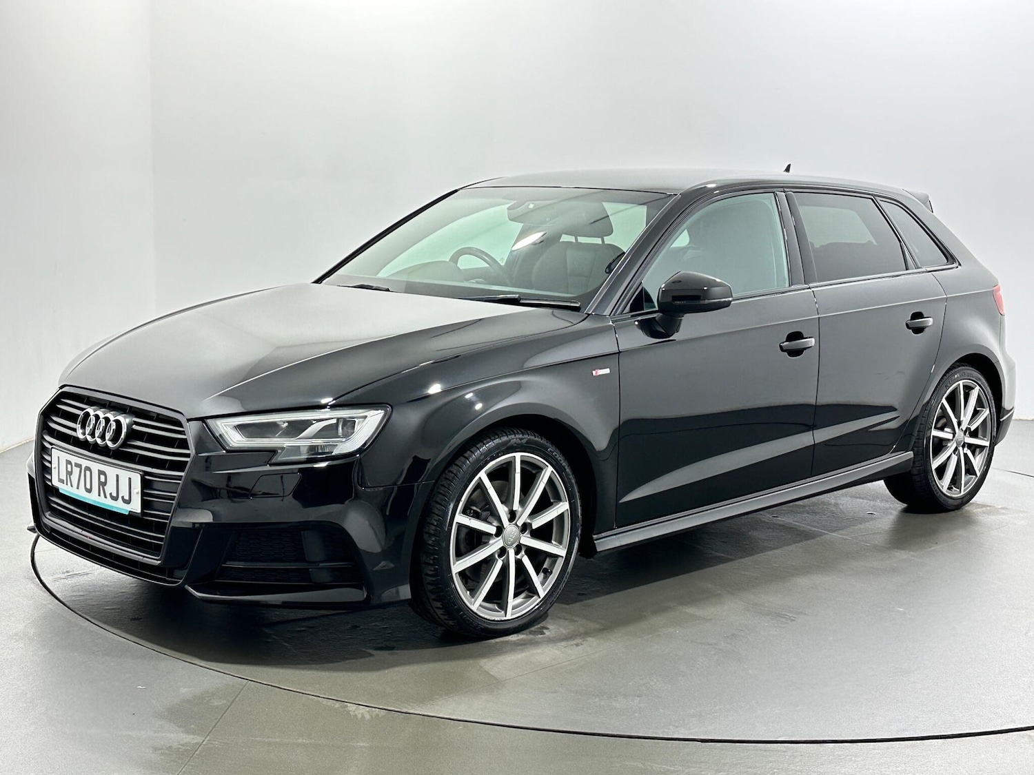 Used Audi A3 2020 for sale - 77625000: Photo 4