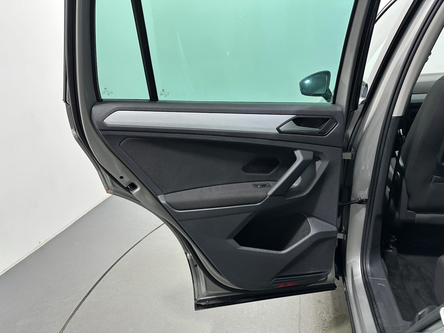 Used Volkswagen Tiguan 2019 for sale - 76878822: Photo 39