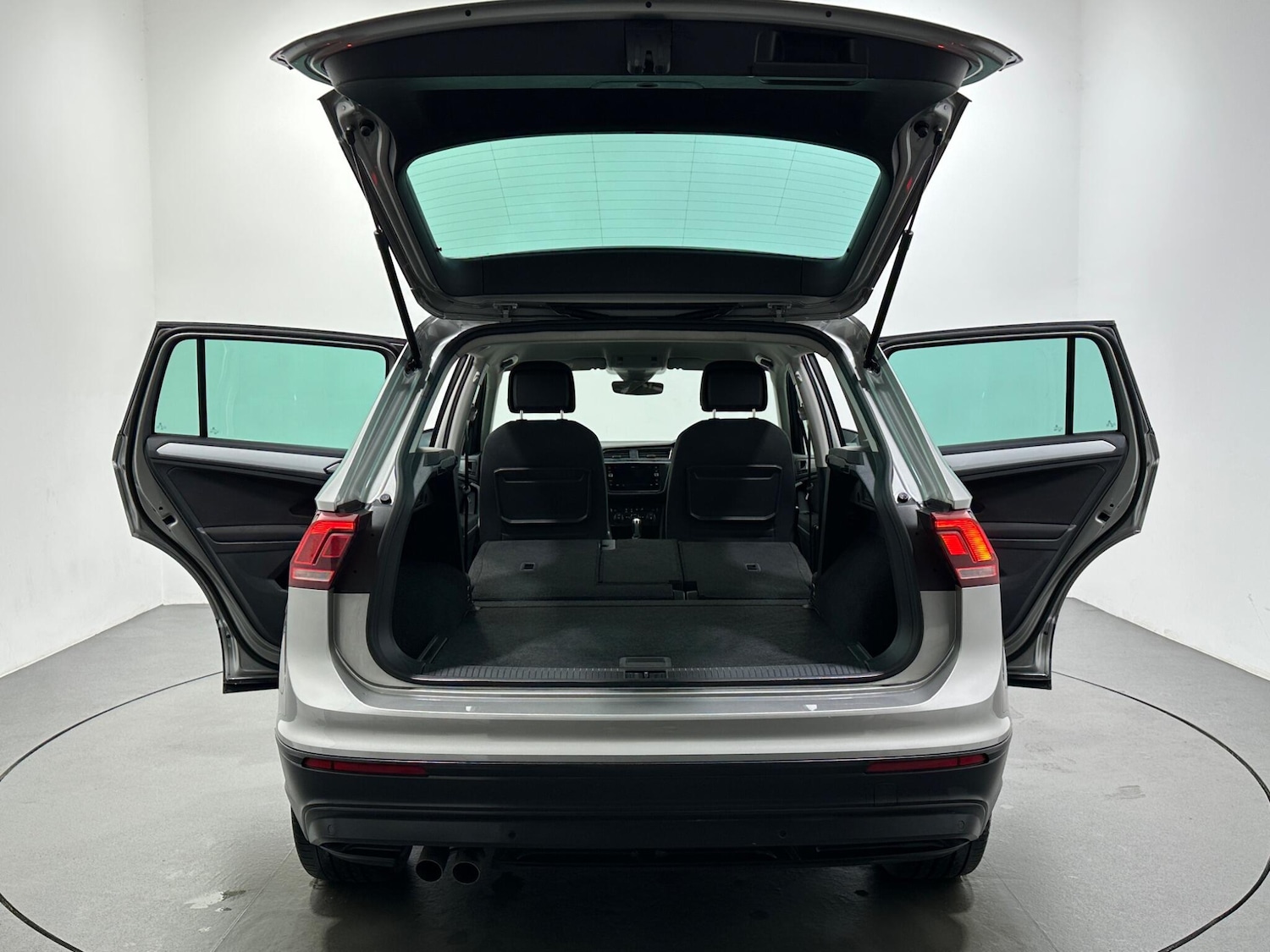 Used Volkswagen Tiguan 2019 for sale - 76878822: Photo 43