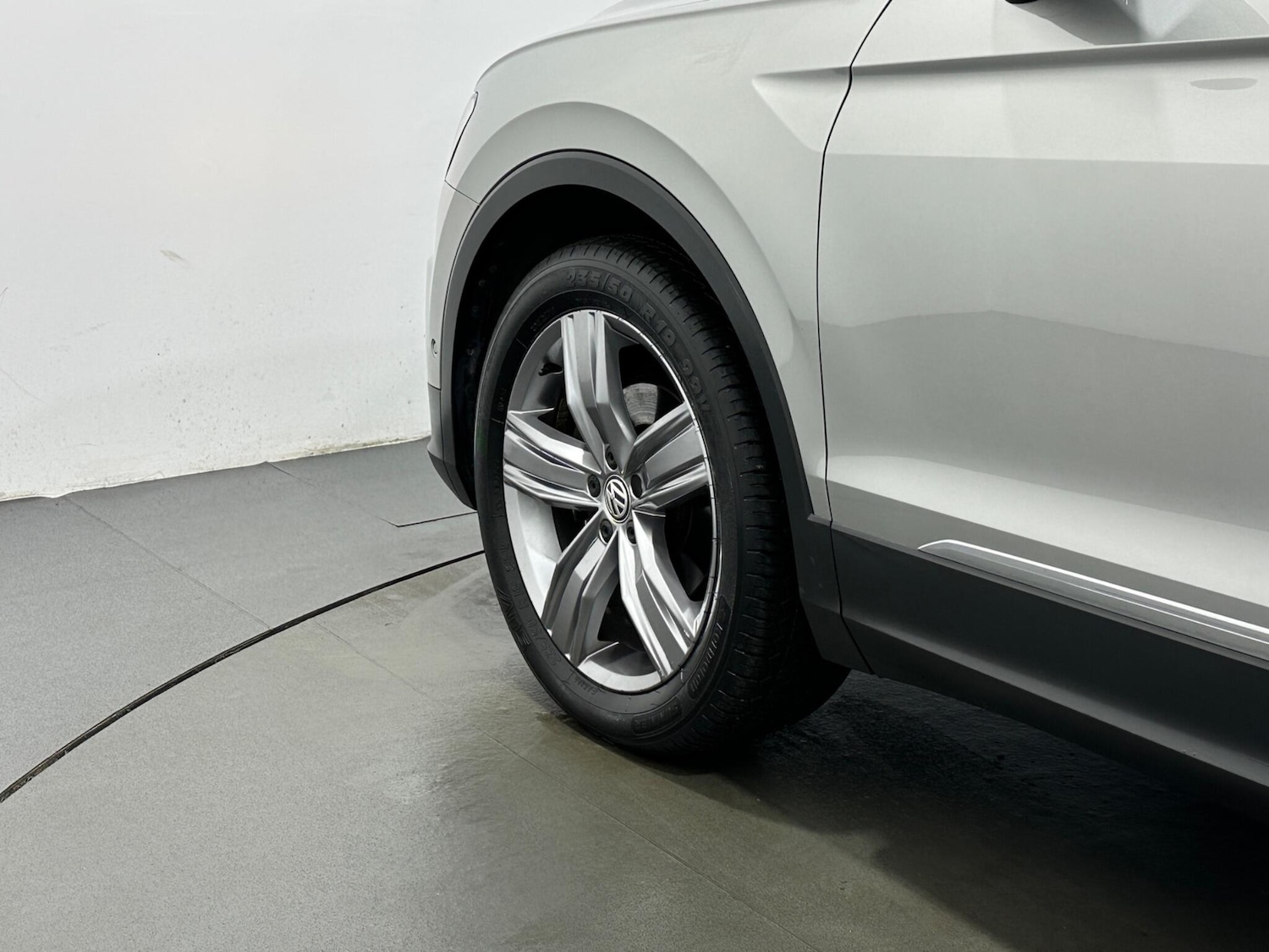 Used Volkswagen Tiguan 2019 for sale - 76878822: Photo 49