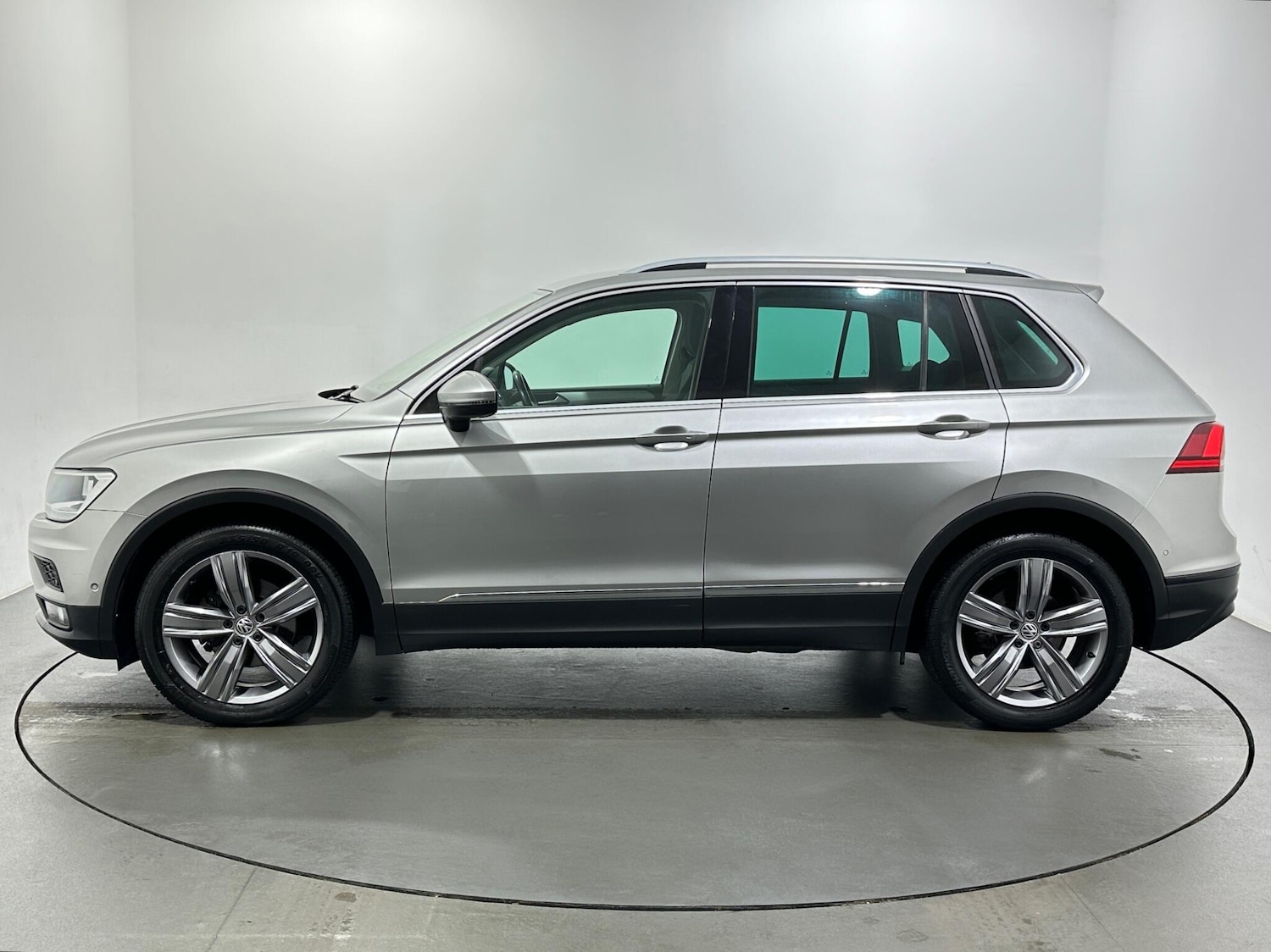 Used Volkswagen Tiguan 2019 for sale - 76878822: Photo 5