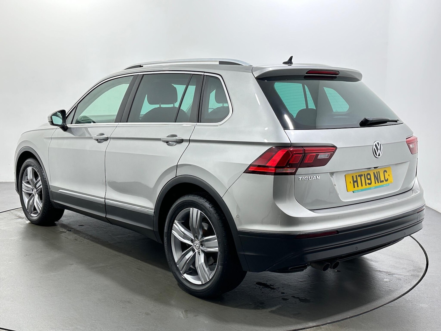 Used Volkswagen Tiguan 2019 for sale - 76878822: Photo 6
