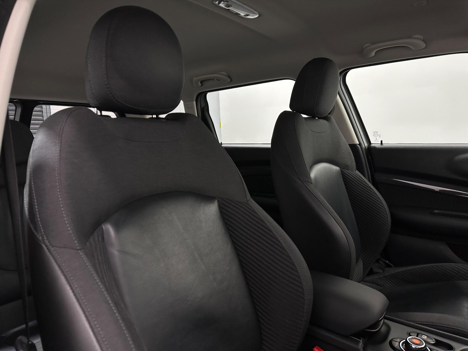 Used MINI Clubman 2019 for sale - 77279966: Photo 31