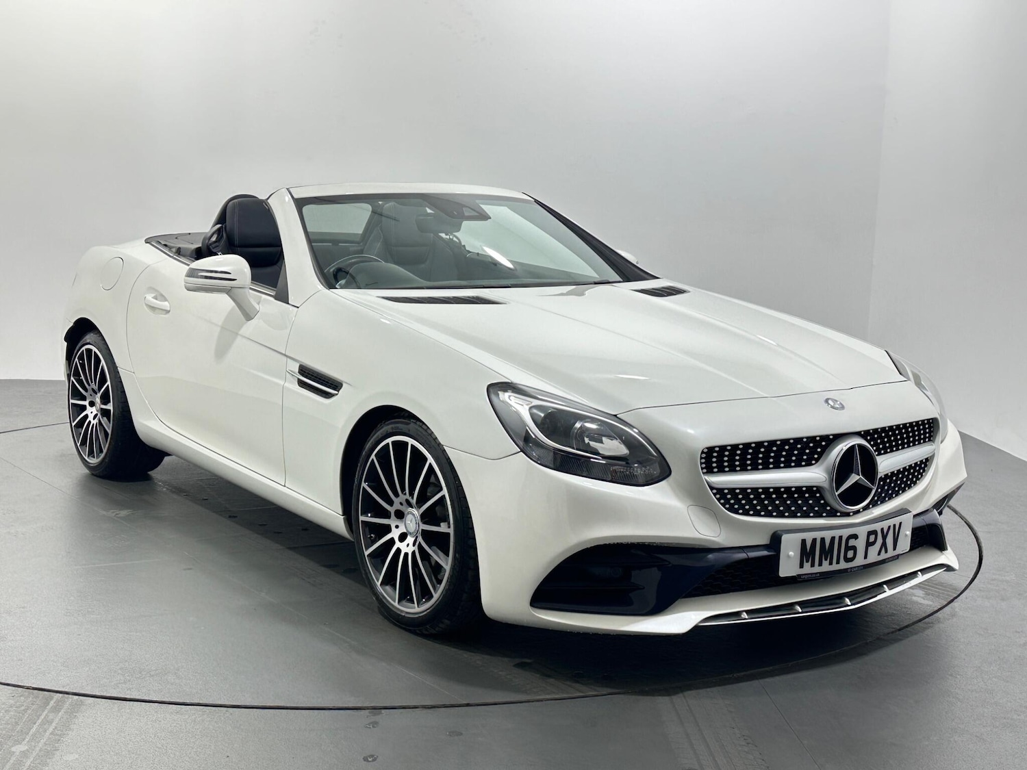 Used Mercedes-Benz SLC 2016 for sale - 76878445: Photo 1