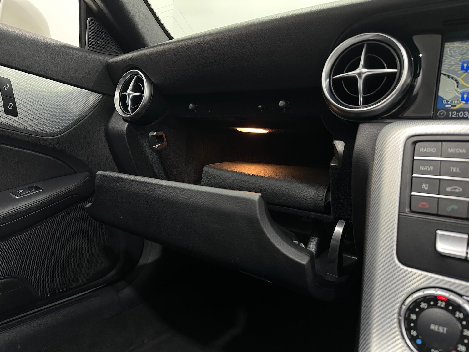 Used Mercedes-Benz SLC 2016 for sale - 76878445: Photo 27