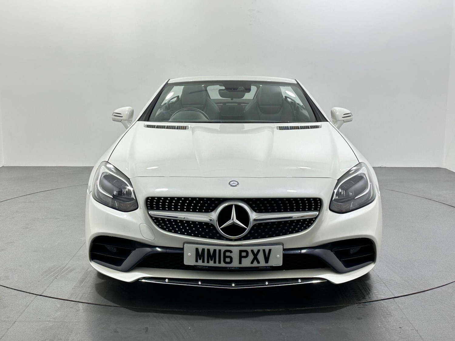 Used Mercedes-Benz SLC 2016 for sale - 76878445: Photo 3