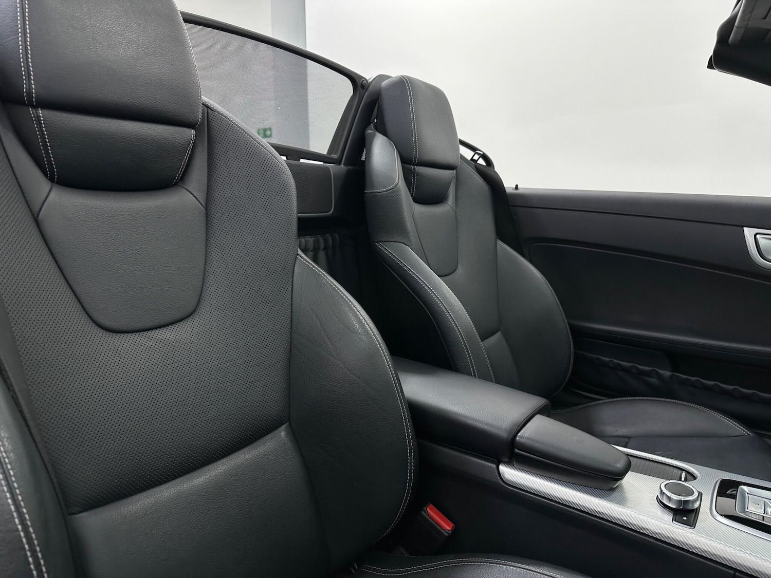 Used Mercedes-Benz SLC 2016 for sale - 76878445: Photo 30