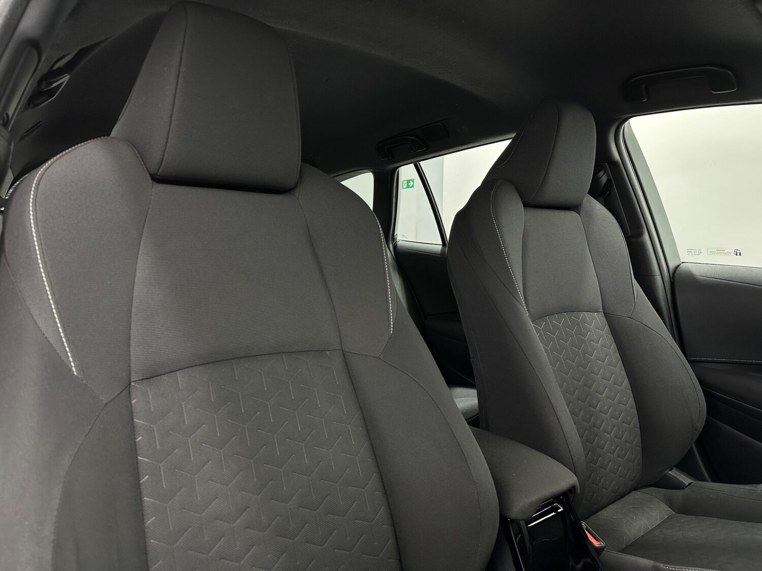 Used Toyota Corolla 2021 for sale - 77358523: Photo 32