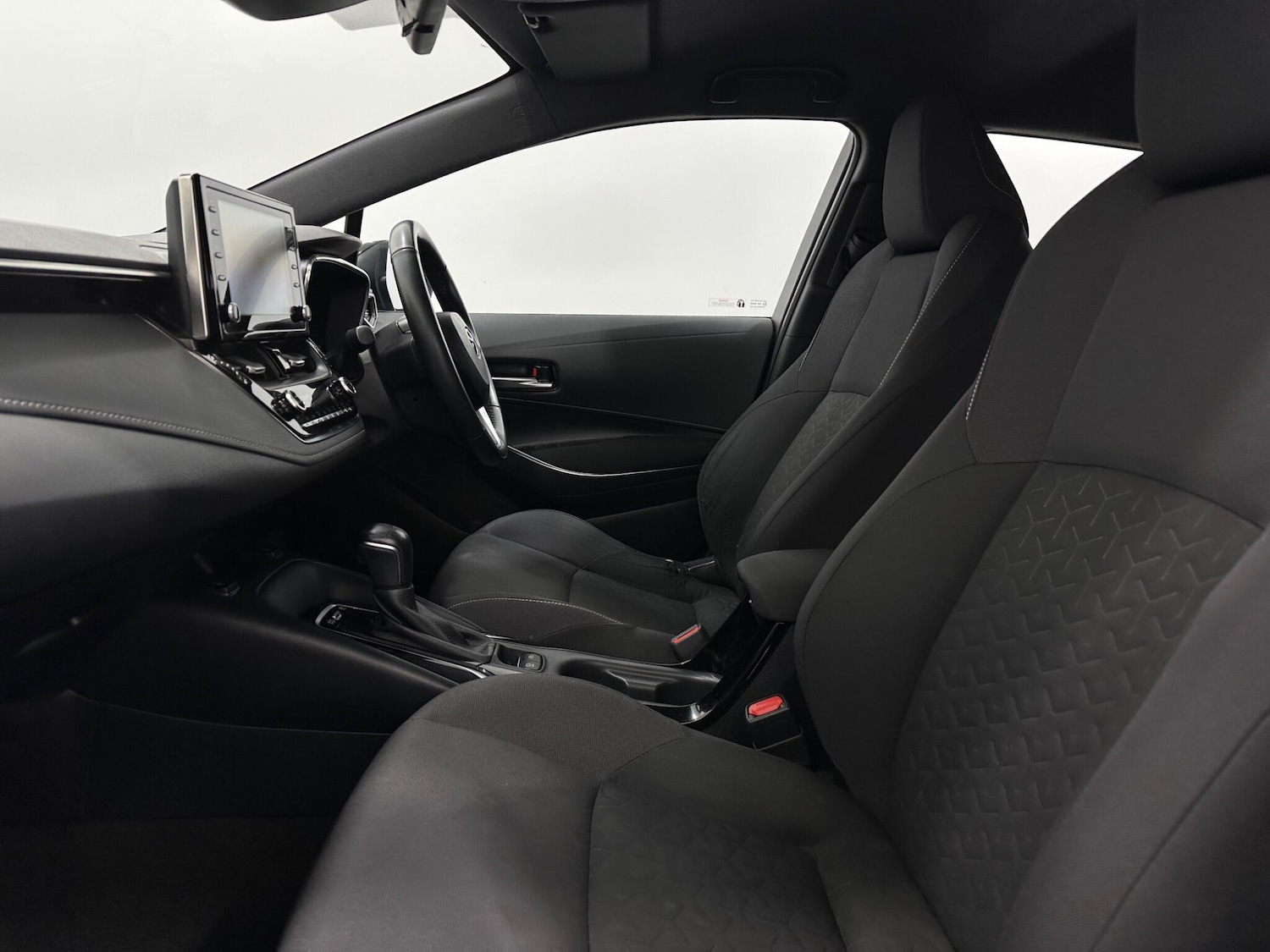 Used Toyota Corolla 2021 for sale - 77358523: Photo 34