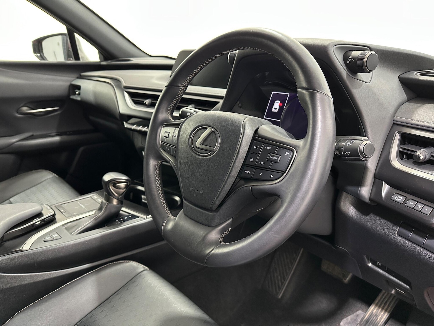 Used Lexus UX for sale - 77537860: Photo 10