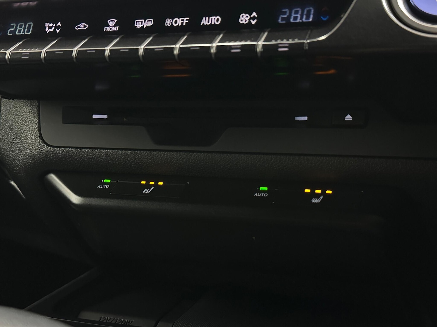 Used Lexus UX for sale - 77537860: Photo 23