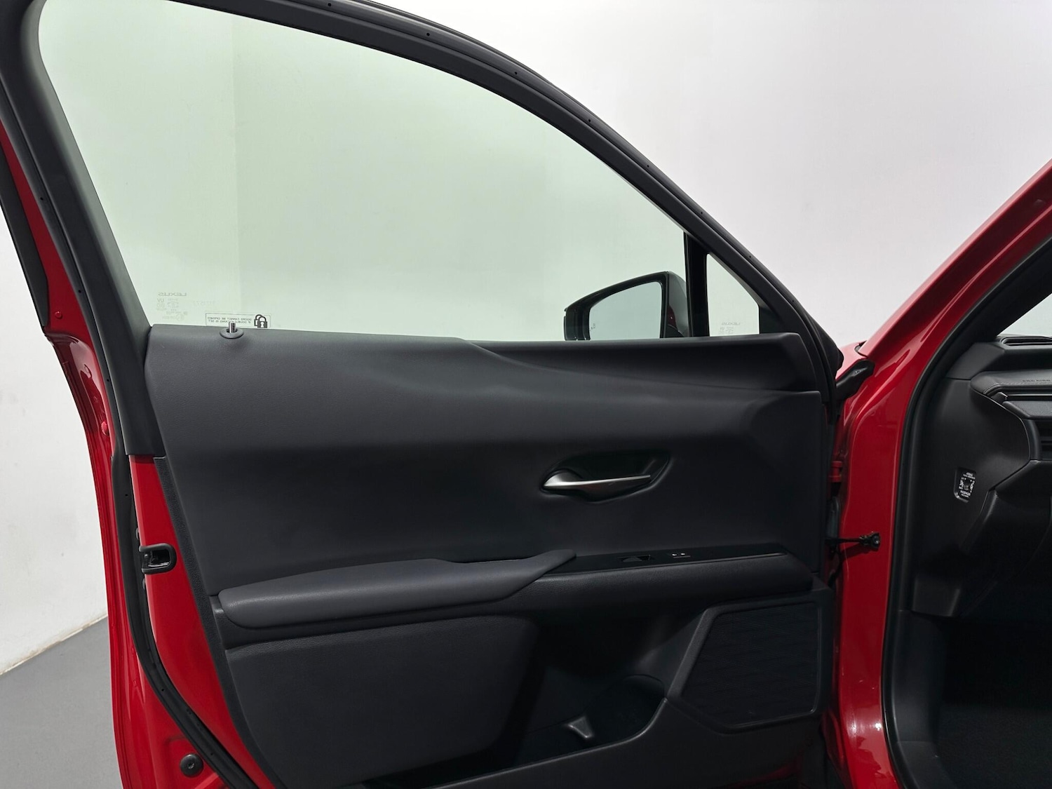 Used Lexus UX for sale - 77537860: Photo 39