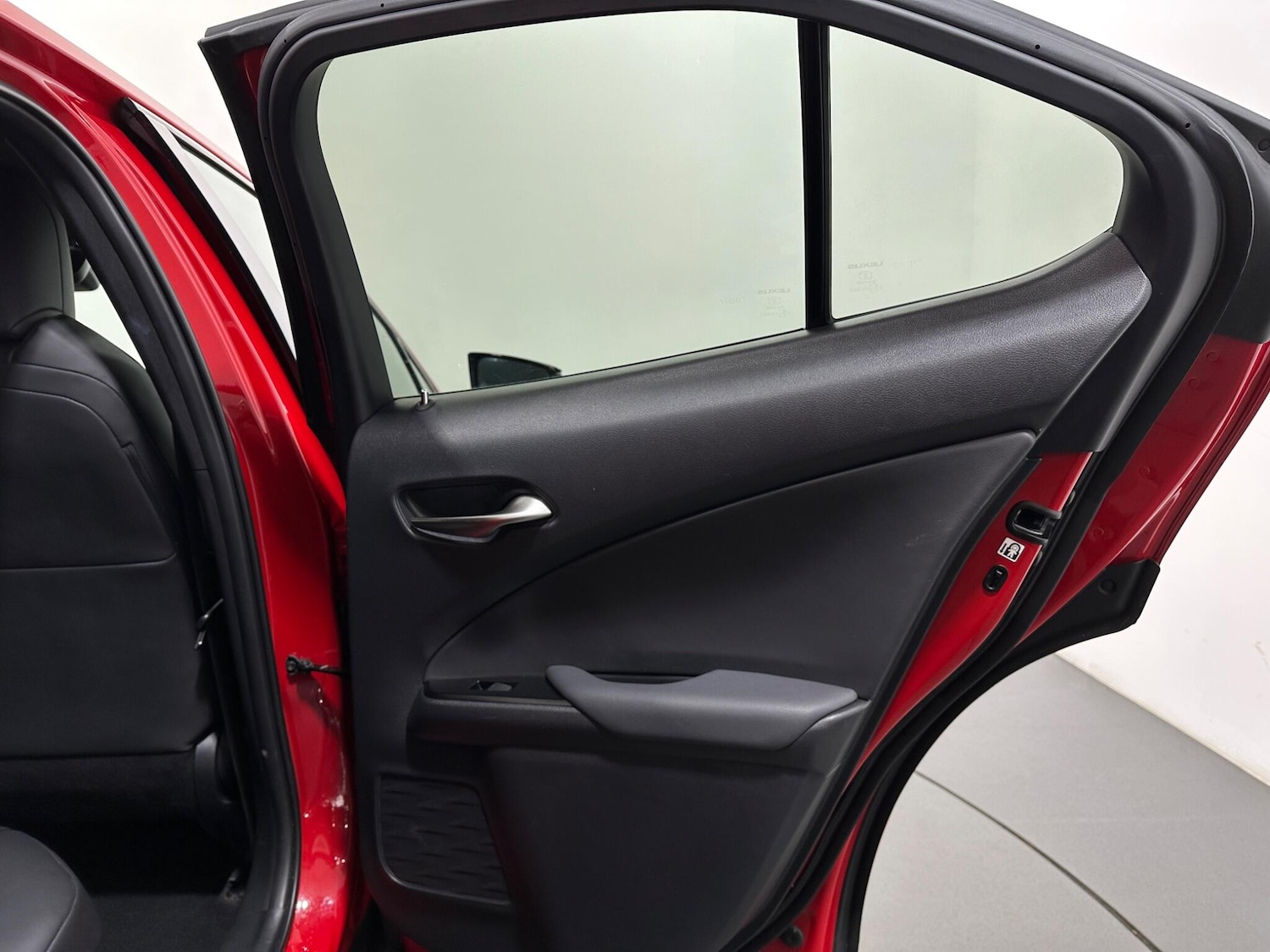 Used Lexus UX for sale - 77537860: Photo 45