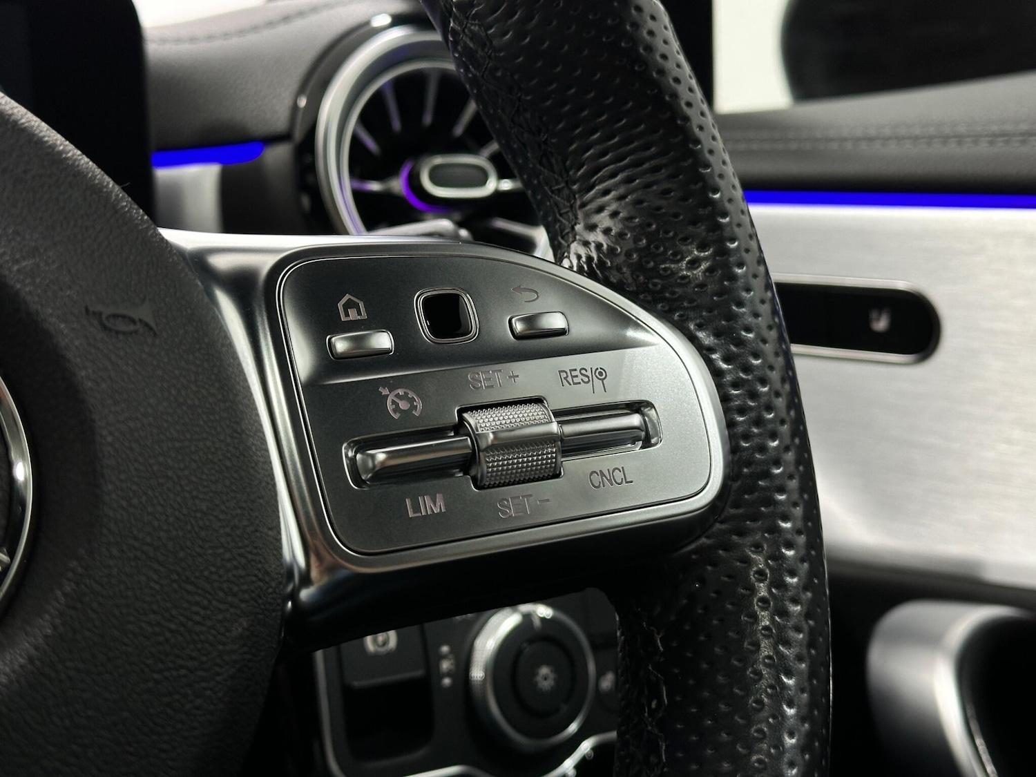 Used Mercedes-Benz CLA 2022 for sale - 77645816: Photo 16