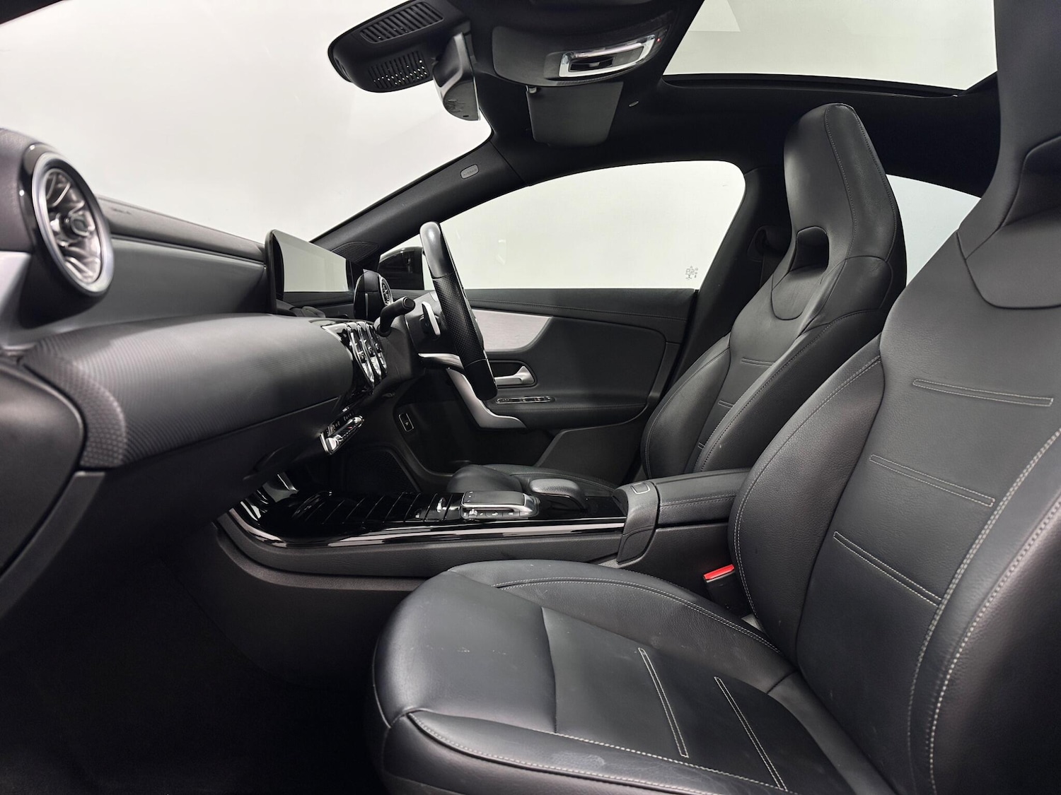 Used Mercedes-Benz CLA 2022 for sale - 77645816: Photo 35