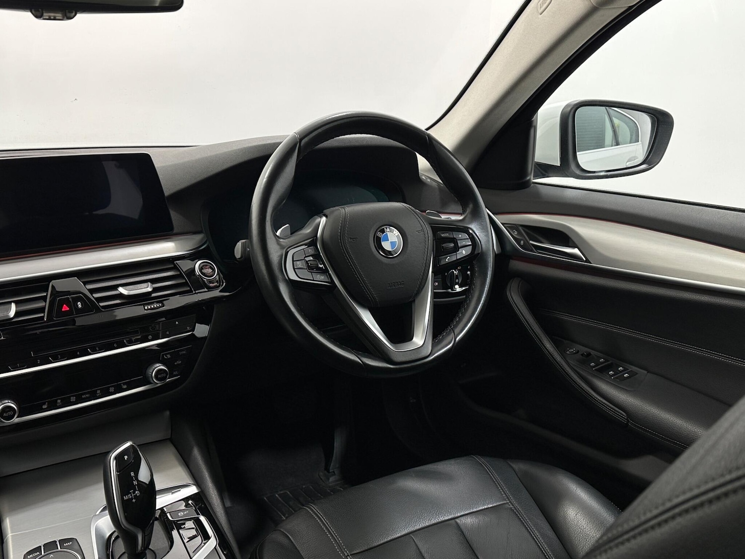 Used BMW 5 Series 2019 for sale - 78141474: Photo 12