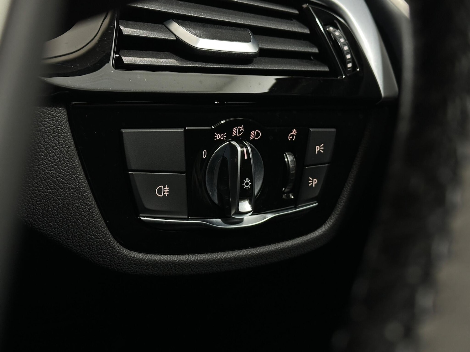 Used BMW 5 Series 2019 for sale - 78141474: Photo 17