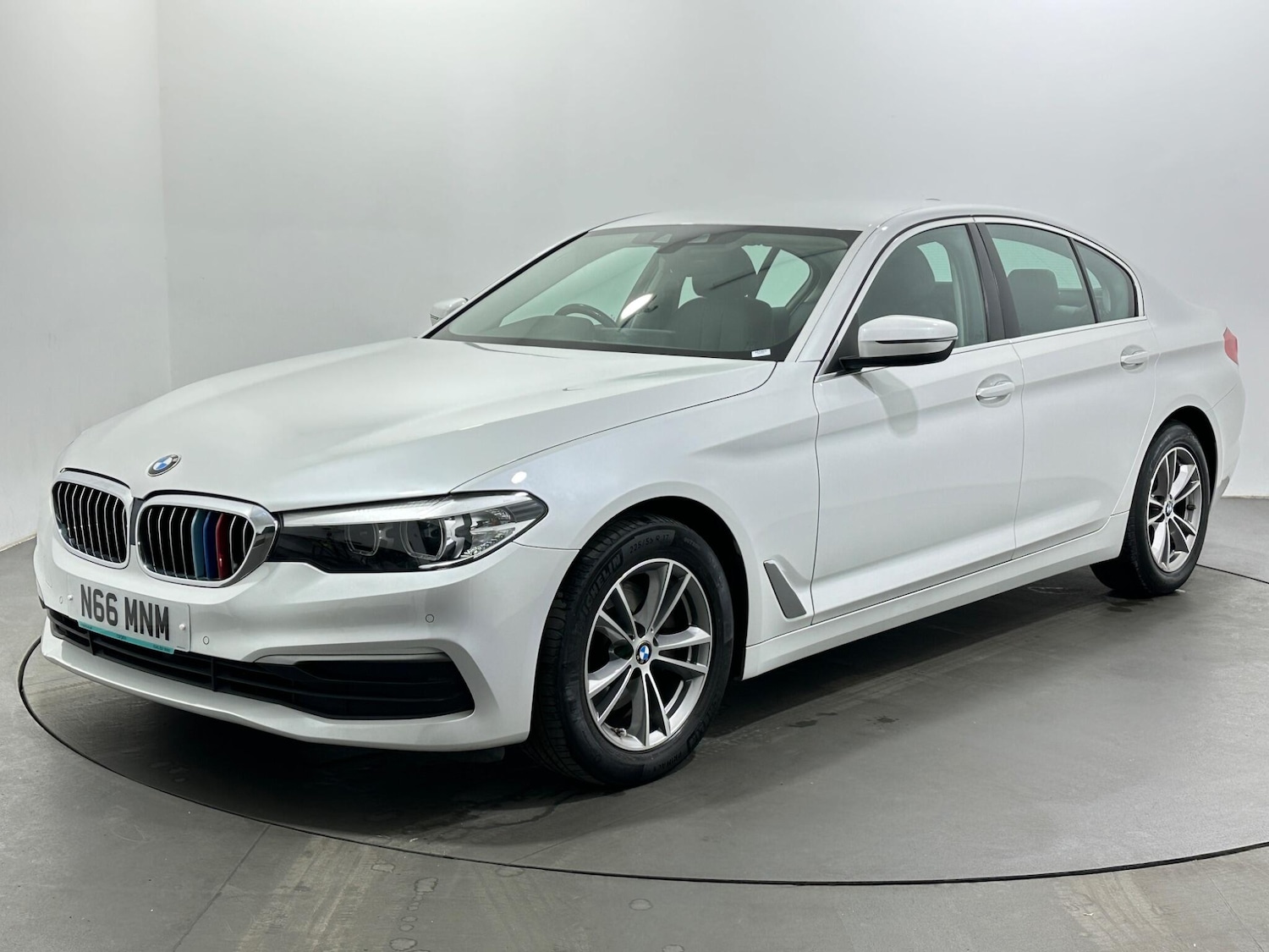 Used BMW 5 Series 2019 for sale - 78141474: Photo 4