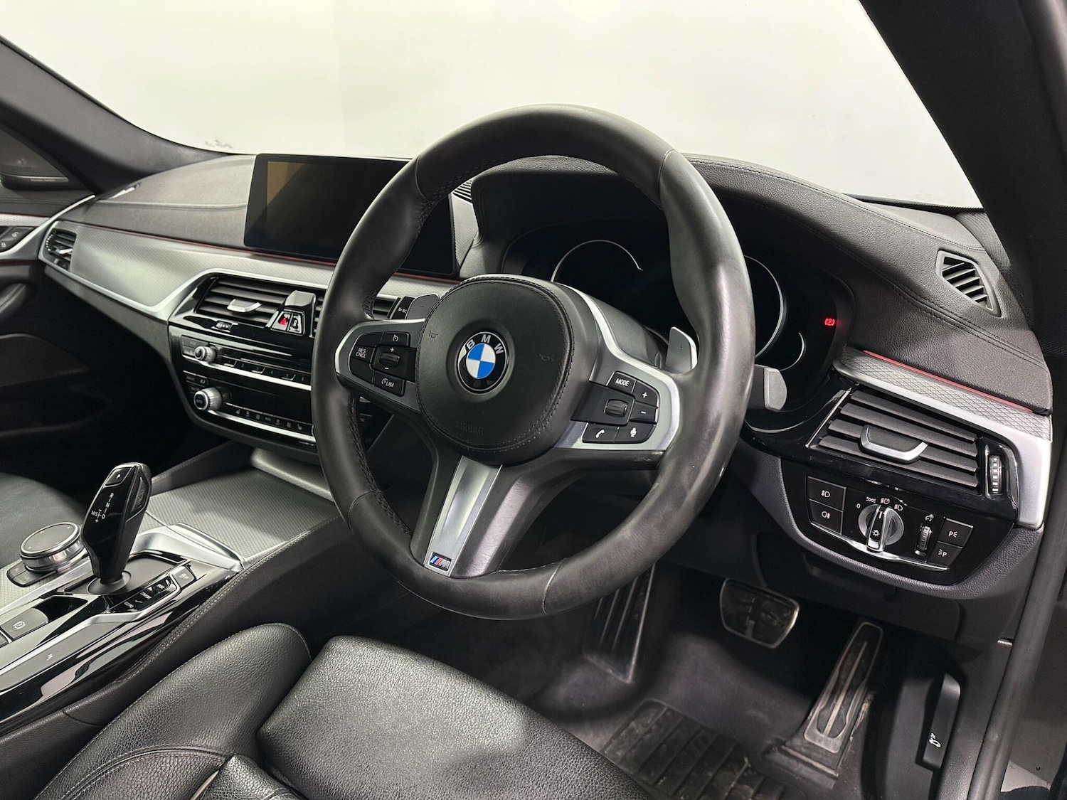 Used BMW 5 Series 2018 for sale - 77908910: Photo 10