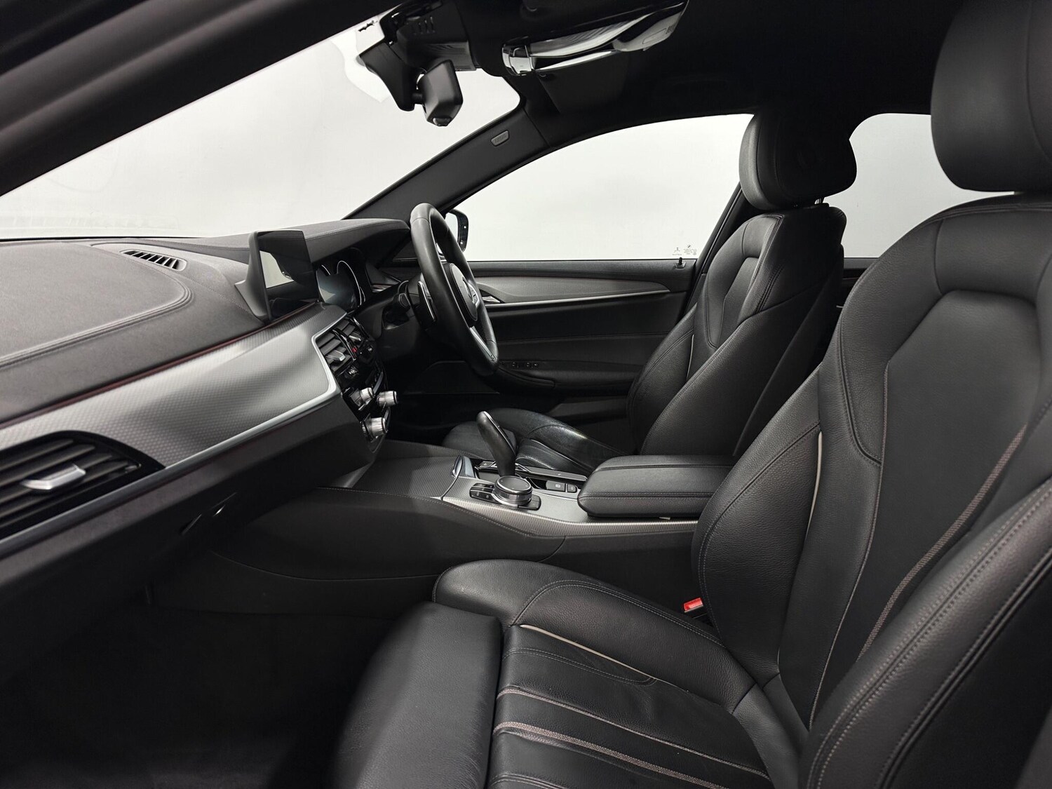 Used BMW 5 Series 2018 for sale - 77908910: Photo 35