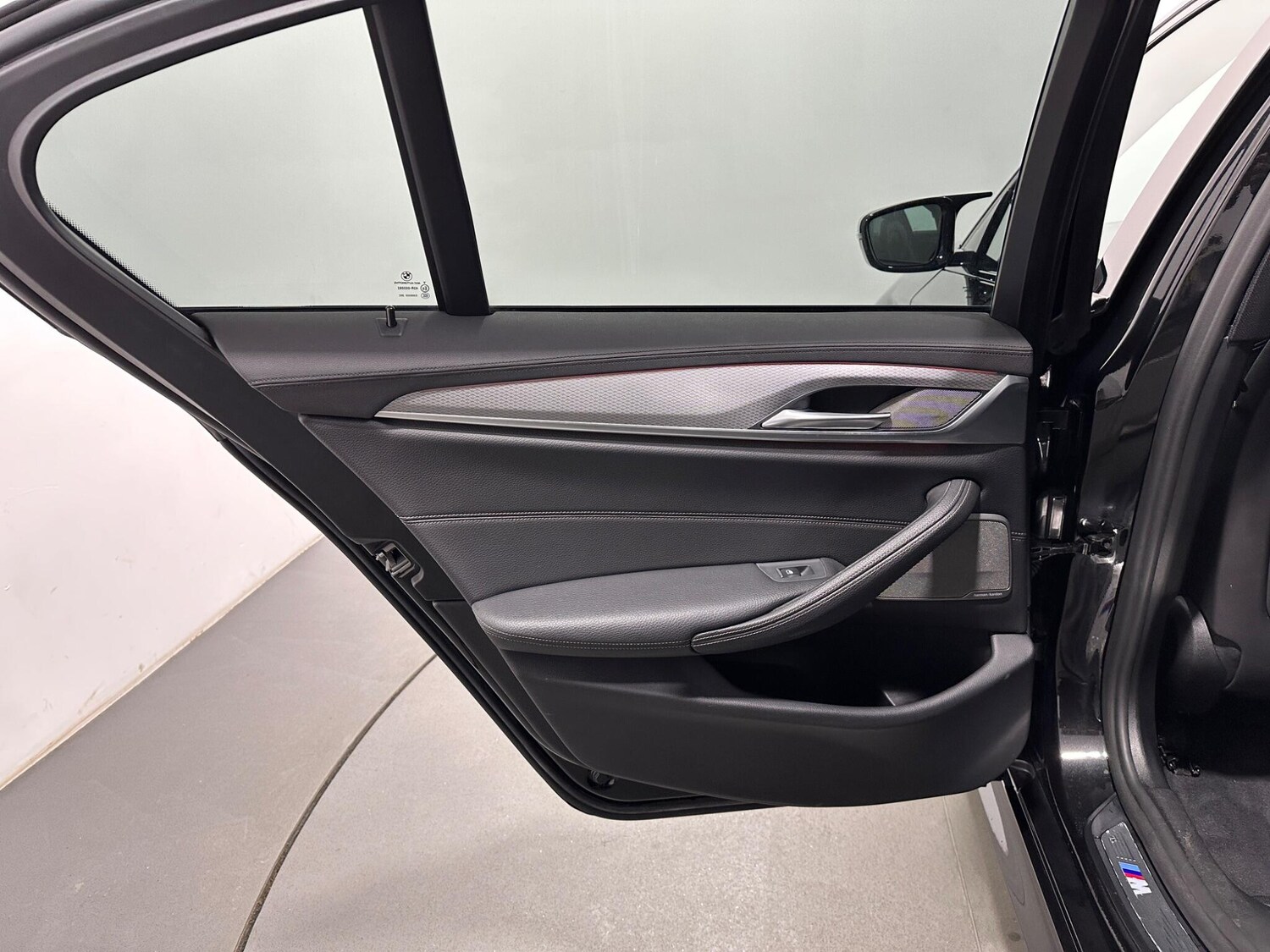 Used BMW 5 Series 2018 for sale - 77908910: Photo 41